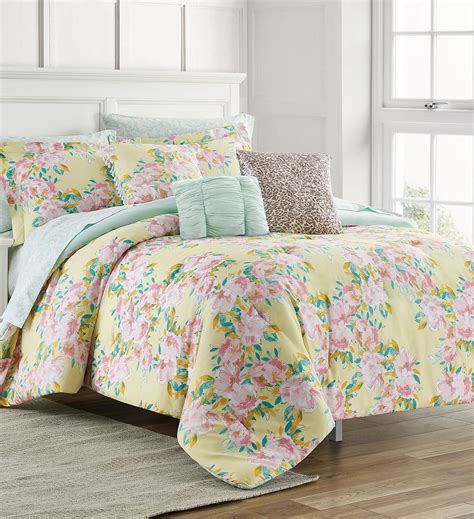 cute floral duvet covers.